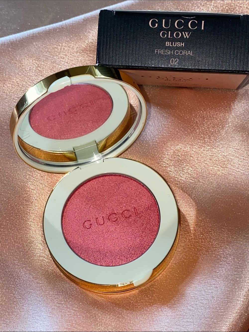 Gucci limited Ed super Glow Blush A— Luminous Fuchsia -Bright Pink Coral New - Picture 10 of 12